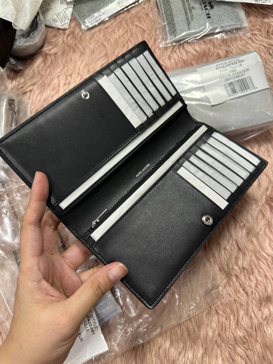 ORIG & IMPORTED MARC JACOBS MJ The Slim 84 Bifold Long Wallet Black Taupe