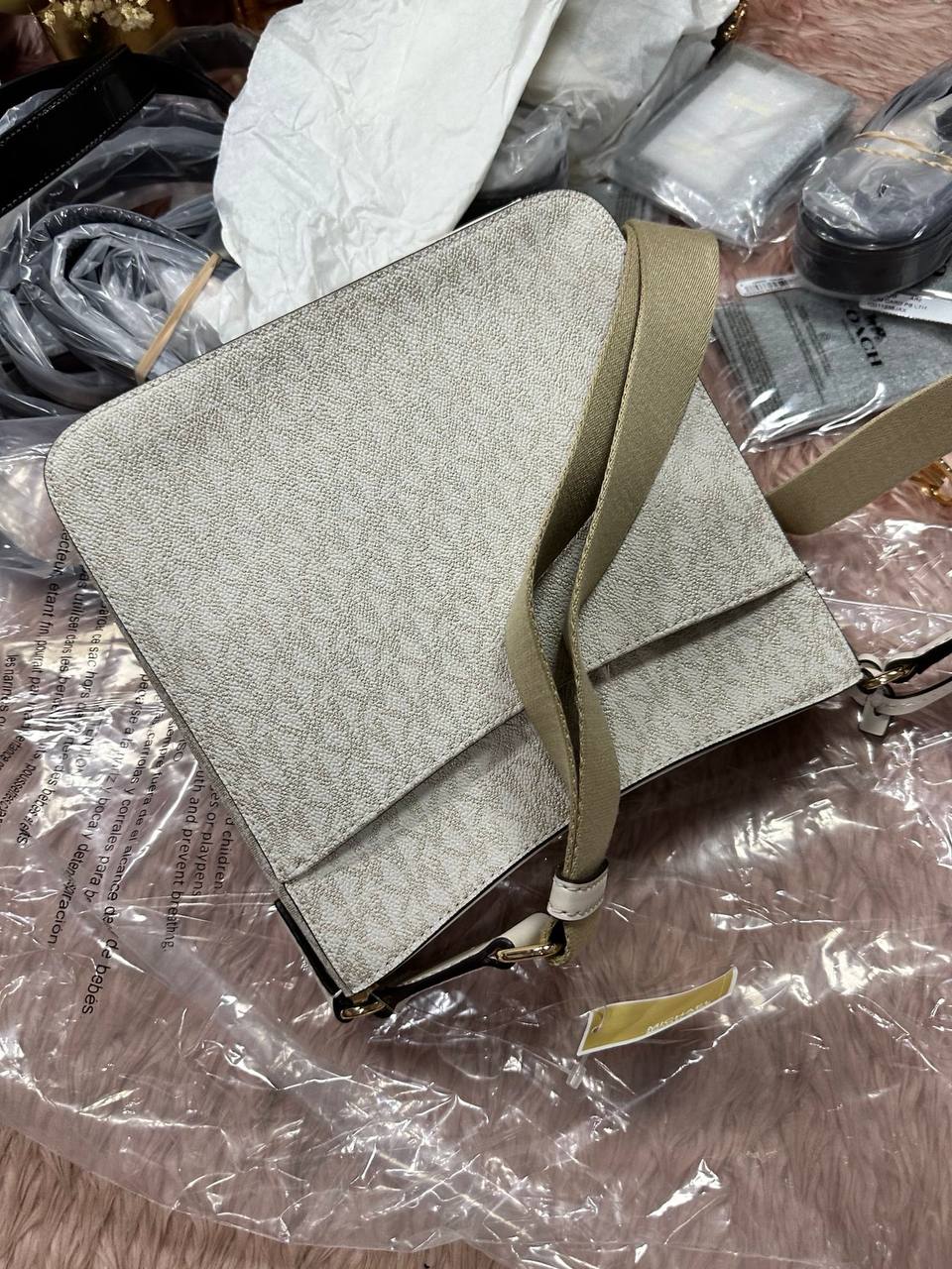 ORIG & IMPORTED Michael Kors MK Jet Set Travel Small Signature Logo and Metallic Messenger Bag Oxblood/Vanilla White