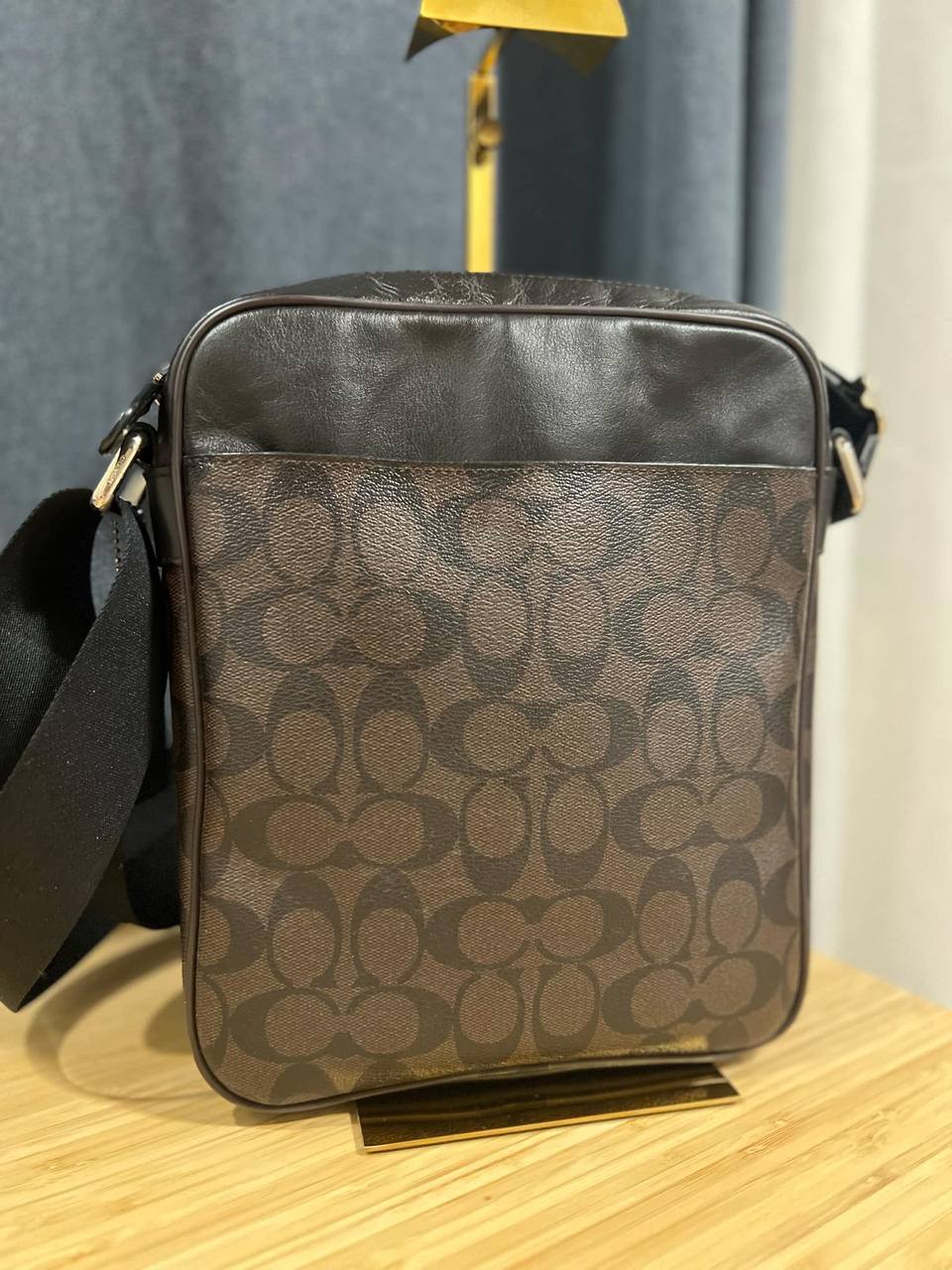 ORIG Preloved Coach Charles Flight Men Bag Brown