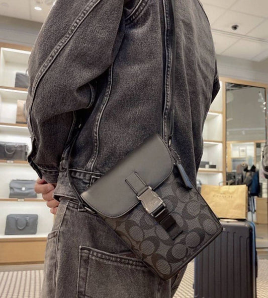 ORIG Preloved Coach Track Small Flap Crossbody Men Phone Bag