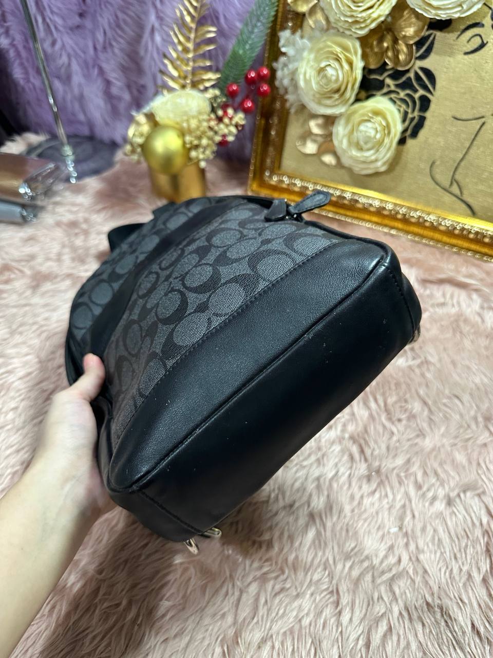 ORIG Preloved COACH Campus Pack Body Bag Black