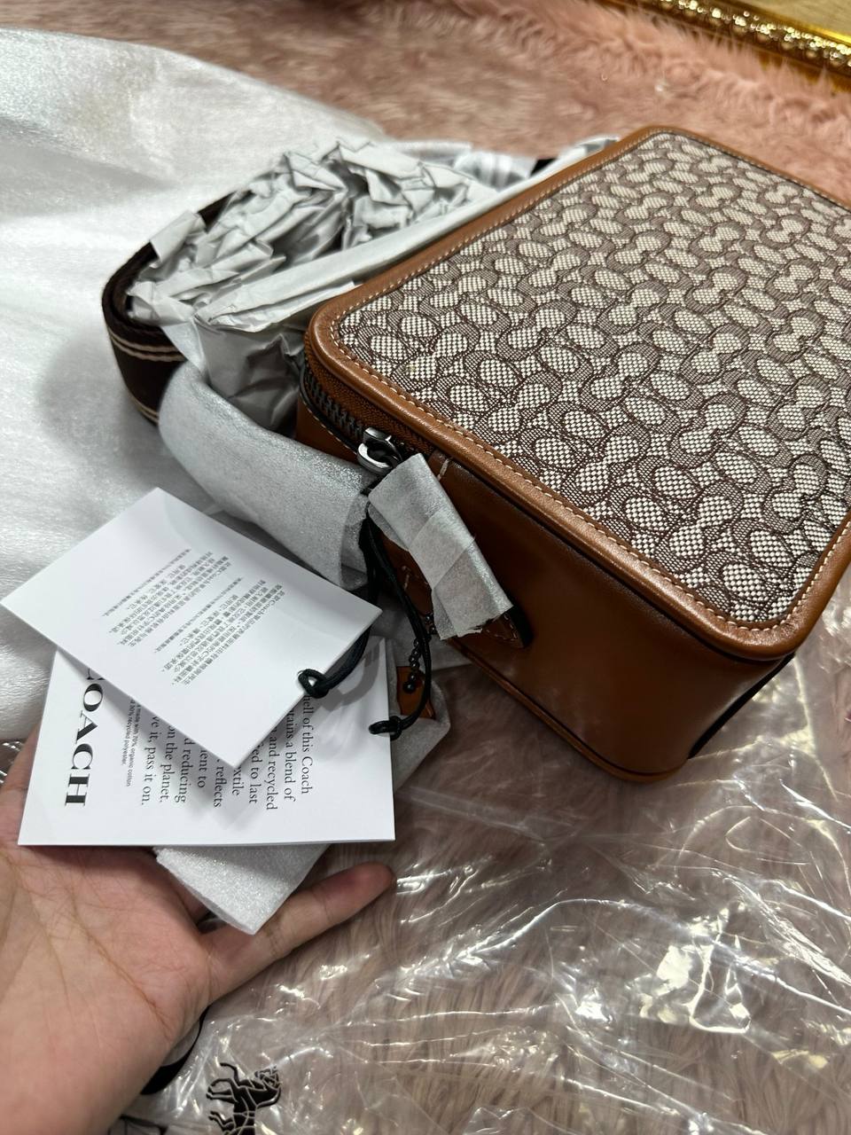 ORIG COACH RETAIL CHARTER CROSSBODY 24 IN MICRO SIGNATURE JACQUARD BROWN