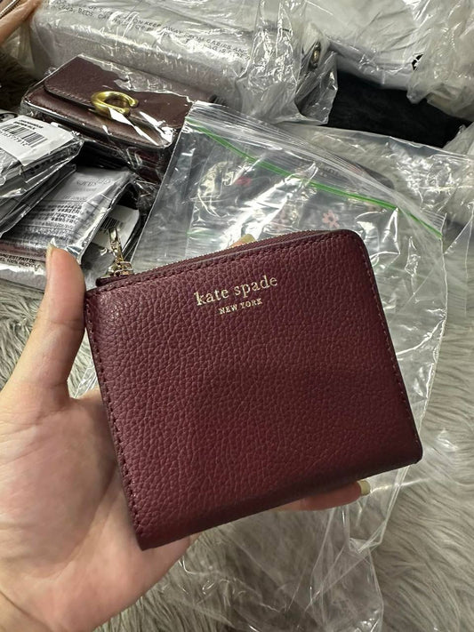 ORIG & IMPORTED Kate Spade KS Eva Small L-Zip Bifold Wallet in Cherrywood Red
