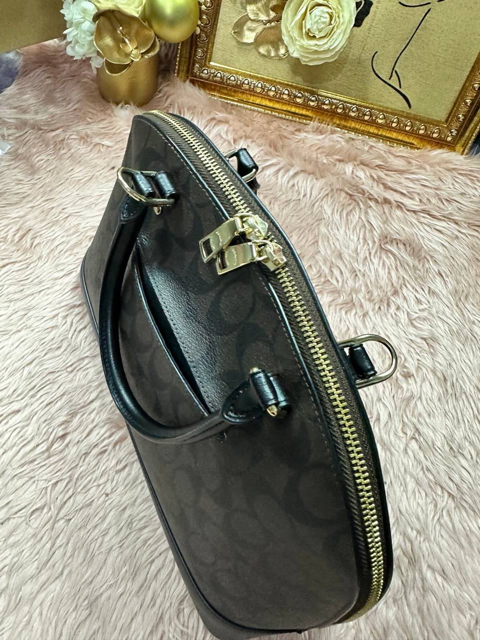 ORIG Preloved Coach Large Sierra Satchel Black Signature Brown Black