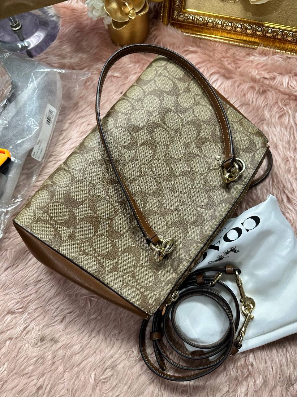 ORIG Preloved Coach Etta Carryall Large Khaki Brown Bag