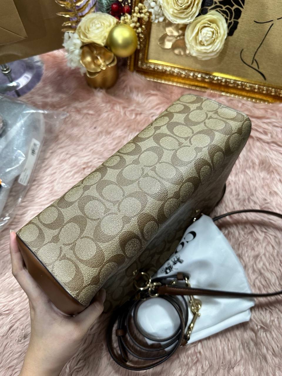 ORIG Preloved Coach Etta Carryall Large Khaki Brown Bag