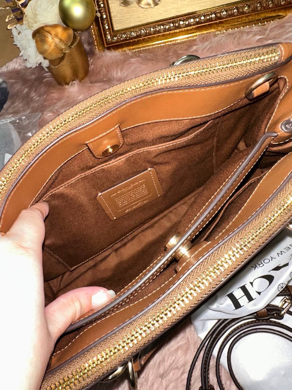 ORIG Preloved Coach Etta Carryall Large Khaki Brown Bag