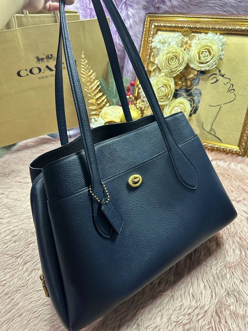 ORIG Preloved Coach Lora Carryall 30 Large Navy Tote Bag