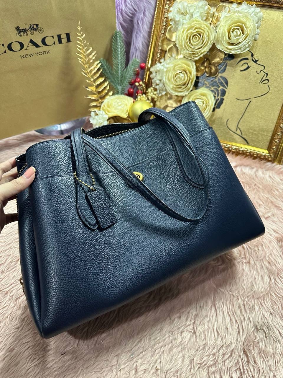 ORIG Preloved Coach Lora Carryall 30 Large Navy Tote Bag