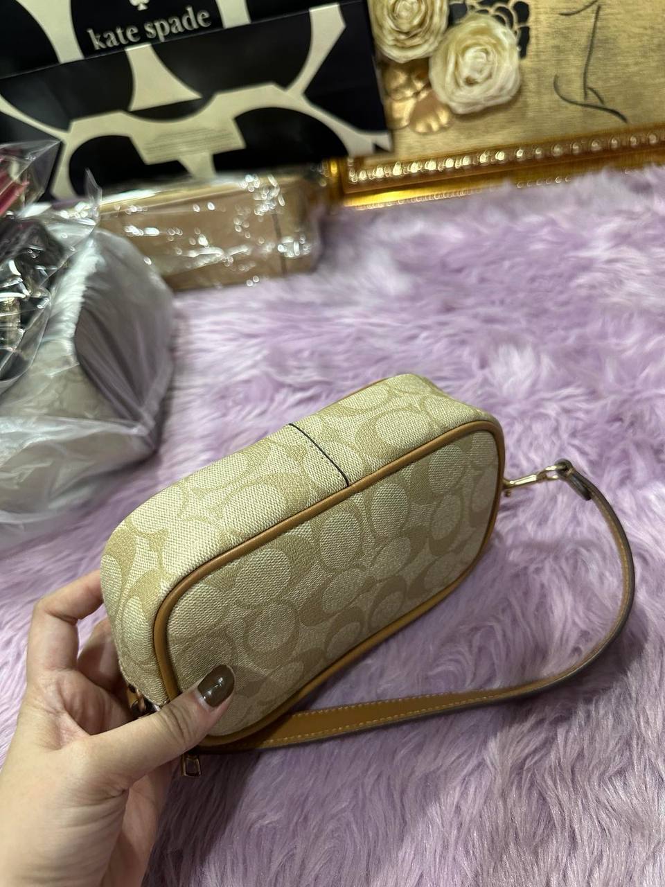 ORIG Preloved Coach Jamie Wristlet In Khaki Saddle Brown Small Bag