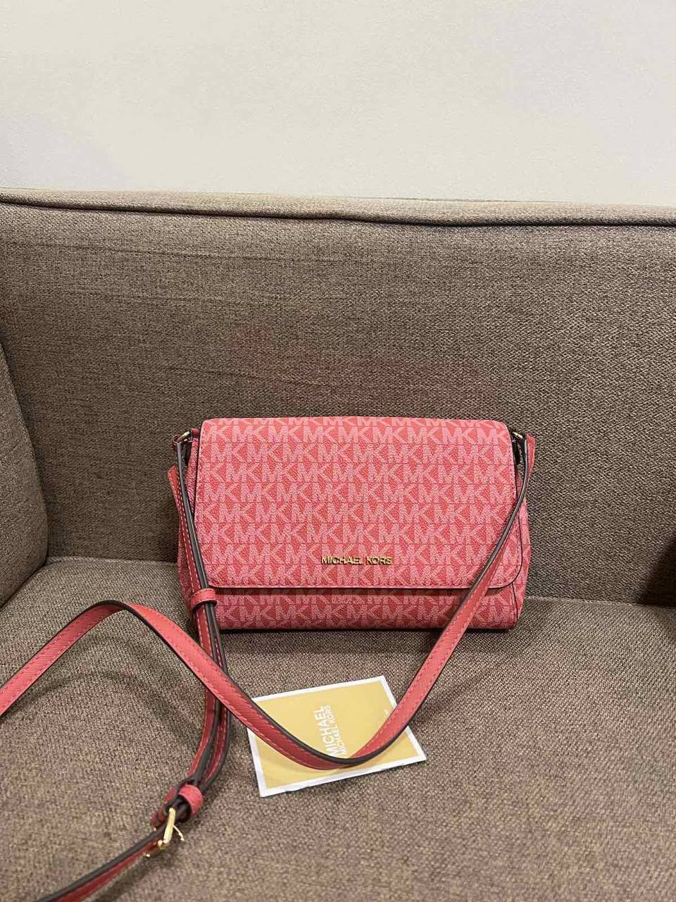ORIG Preloved Michael Kors MK Medium Logo Convertible Crossbody Phone Pink Bag