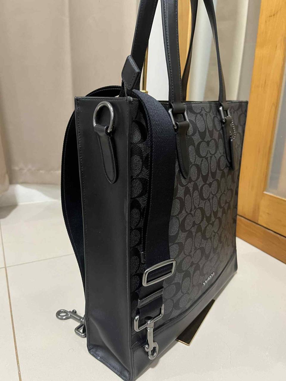 ORIG Preloved Coach Graham Structured Large Men Laptop Tote Bag In Signature Canvas Black