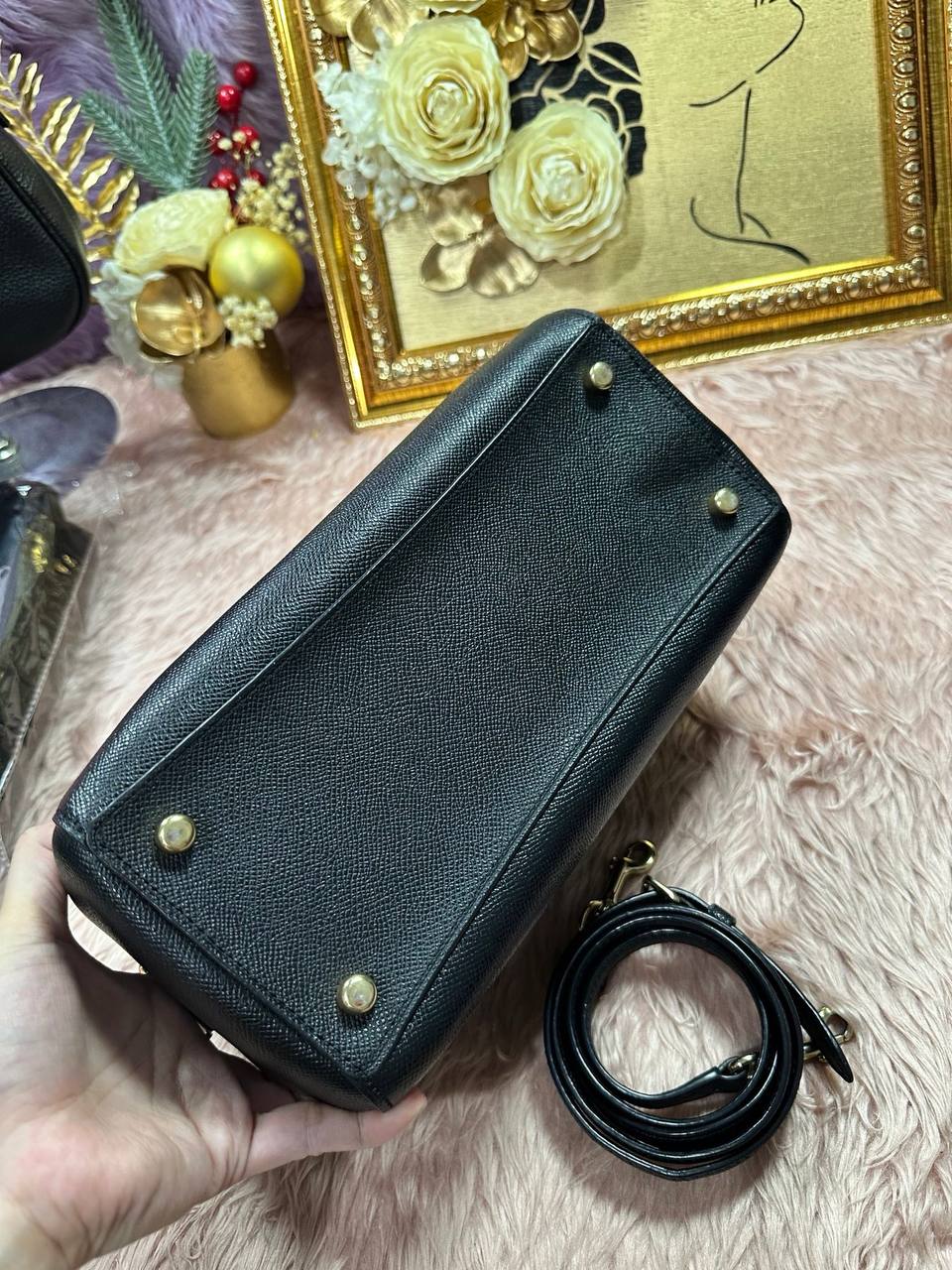 ORIG Preloved COACH Rowan Satchel Black Bag