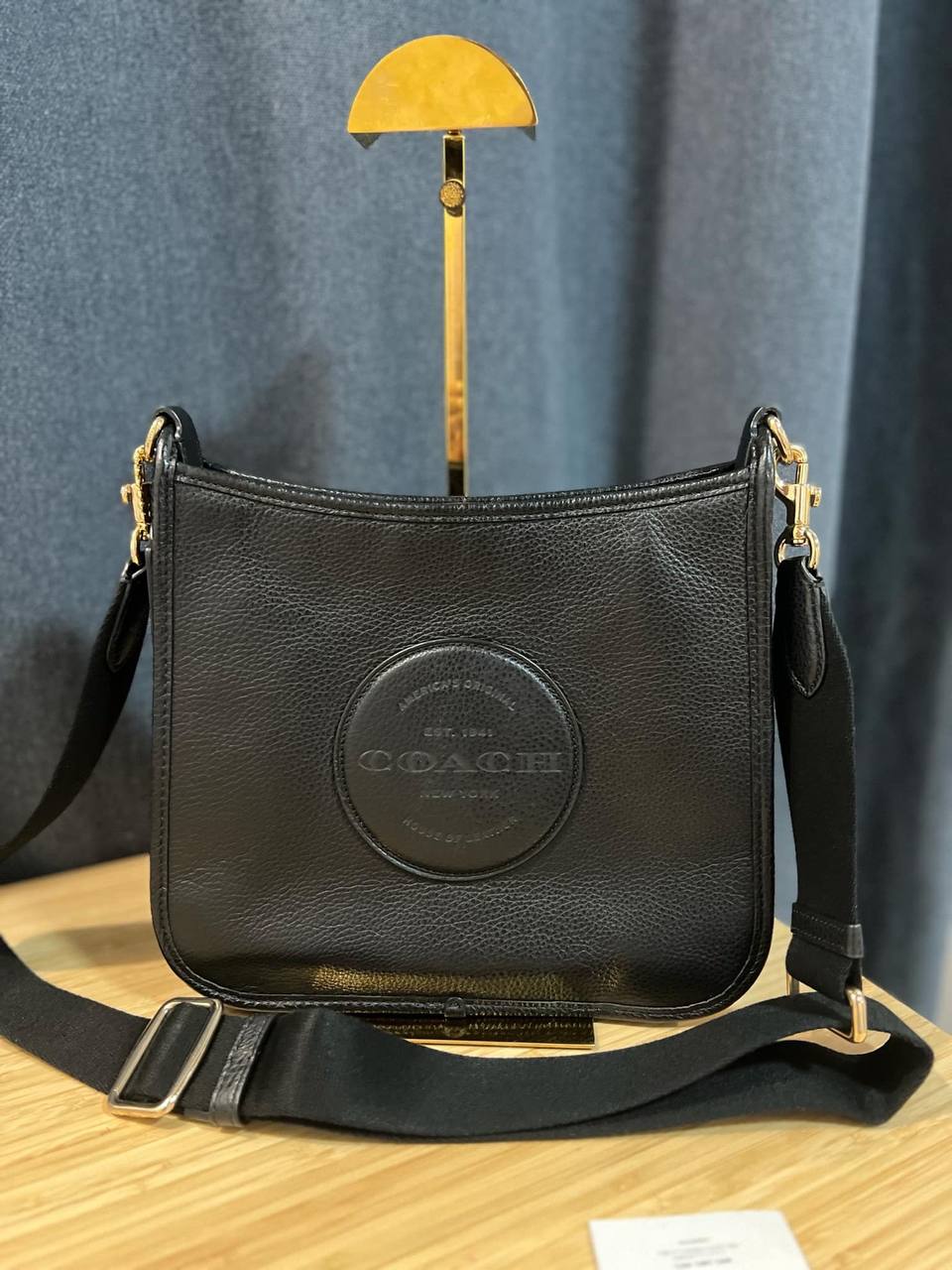 ORIG Preloved COACH Dempsey File Black Bag