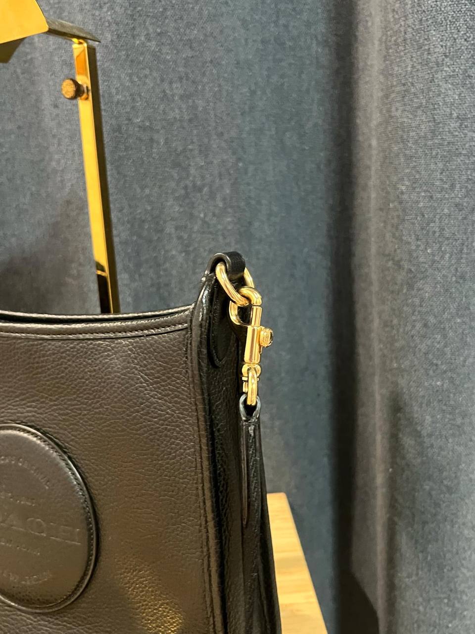 ORIG Preloved COACH Dempsey File Black Bag