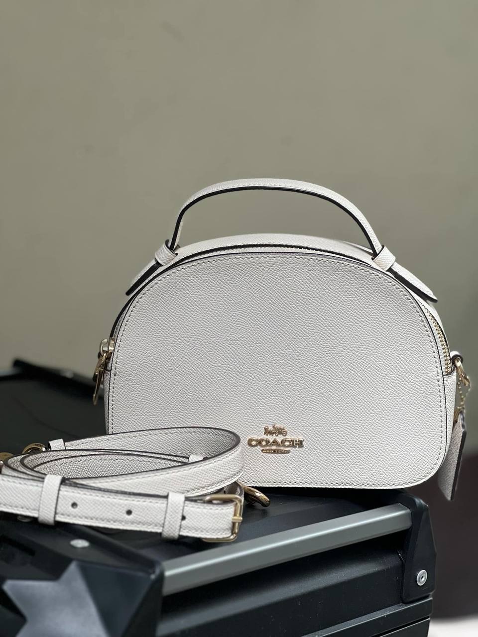 ORIG Preloved COACH RARE Serena Satchel White Chalk Bag