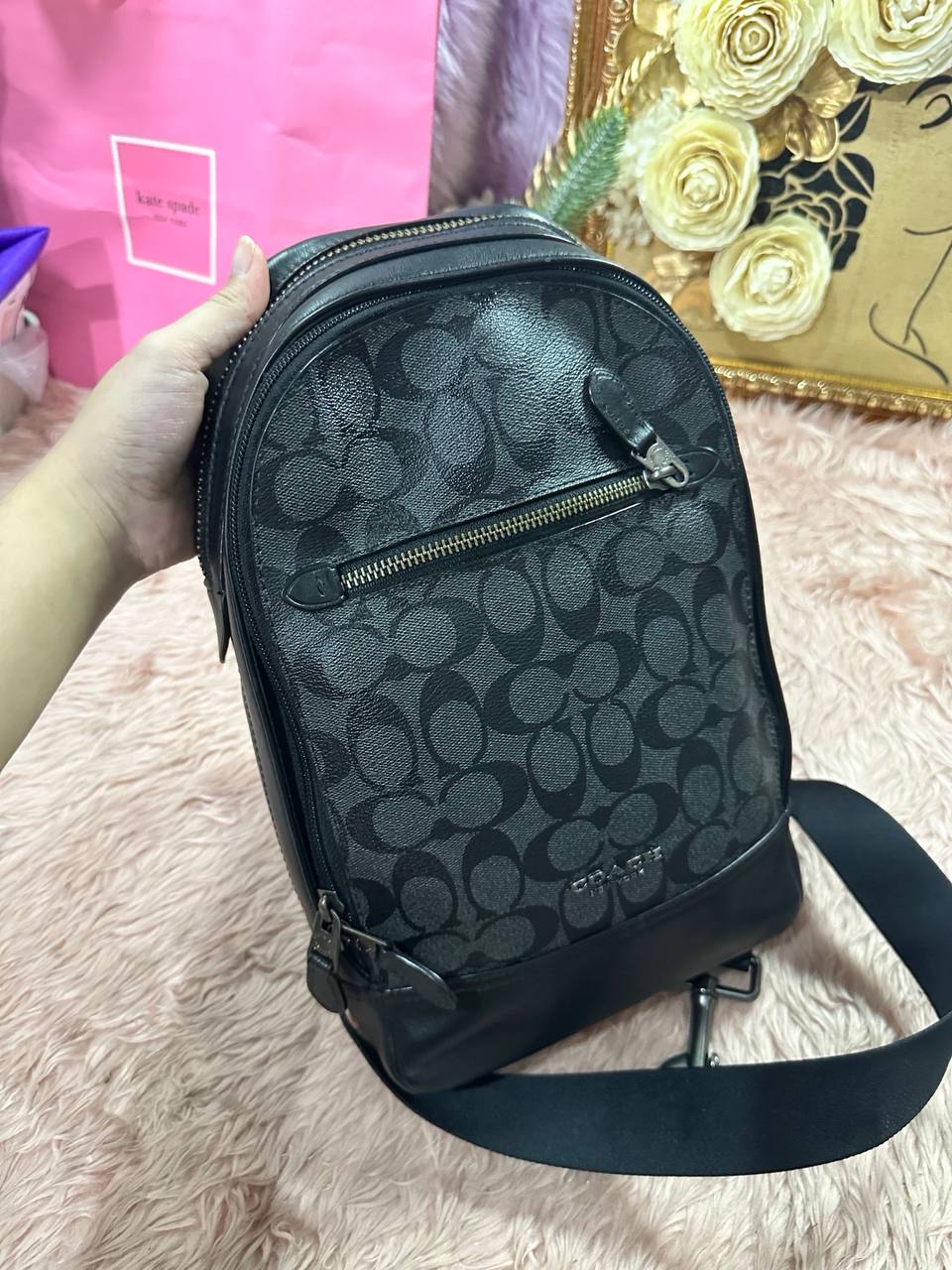 ORIG Preloved COACH Graham Pack In Signature Canvas Black Men Body Bag