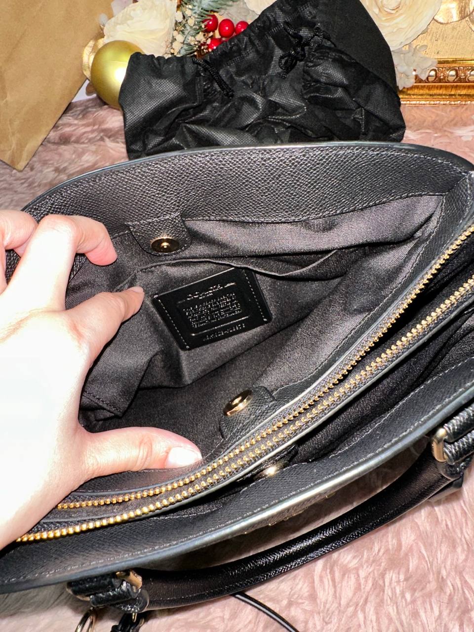 ORIG Preloved COACH Large Sage Carryall Satchel Black Bag