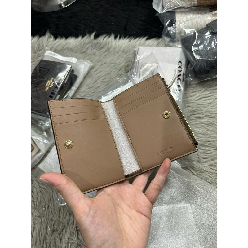 ORIG & IMPORTED CCH Flap Bifold Slim Snap Wallet