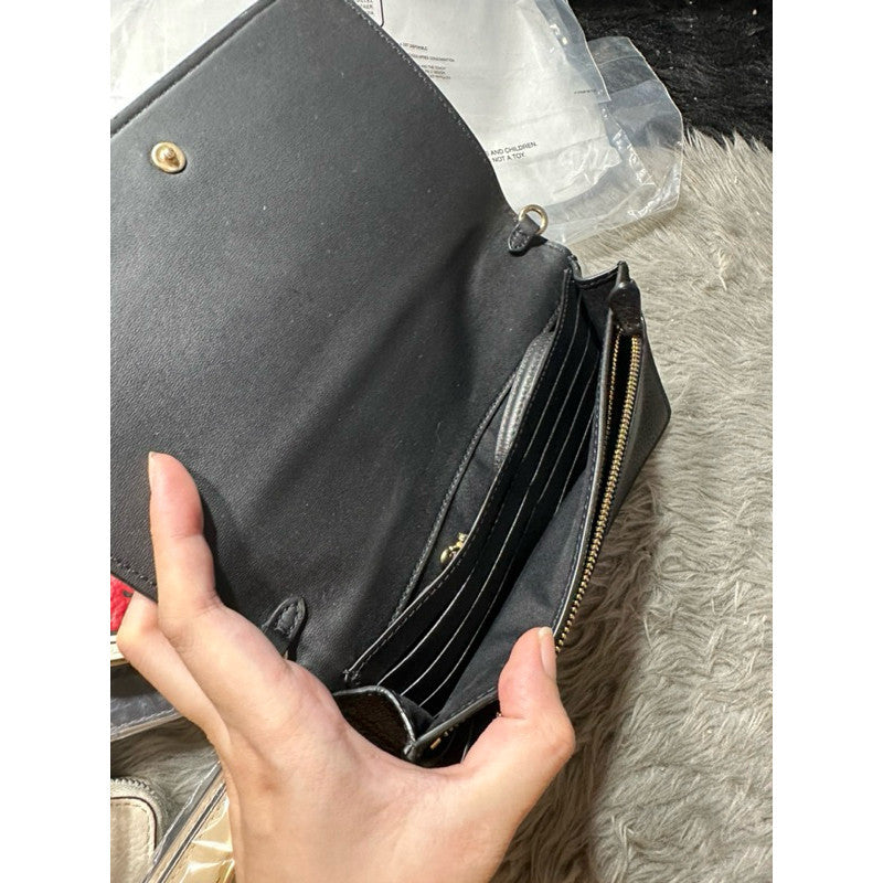 SALE! BNEW OLD STOCK CCH Anna Foldover Crossbody Bag Clutch in Black