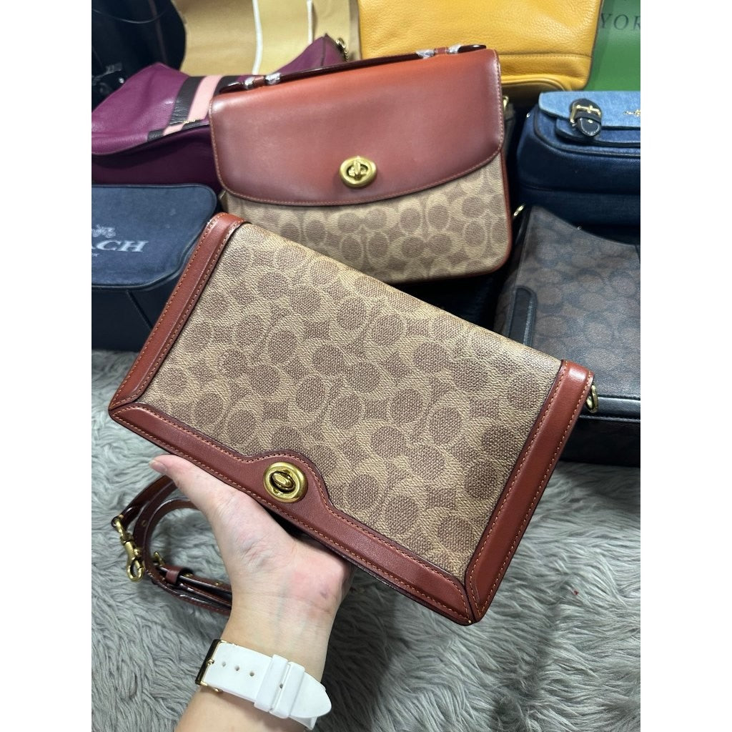 ORIG PRELOVED CCH Retail Riley Slim Crossbody Bag Clutch Khaki Brown