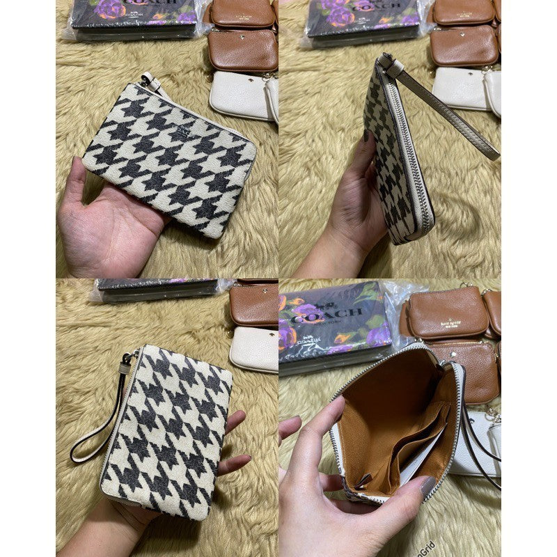 ORIG & IMPORTED CCH Corner Zip Small Wristlet Card Purse Wallet