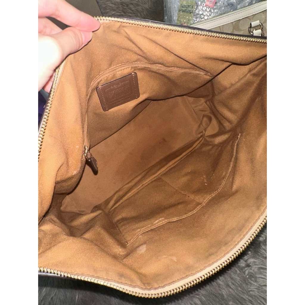 Orig PRELOVED CCH Gallery Tote Shoulder Bag in Light Khaki/Chalk