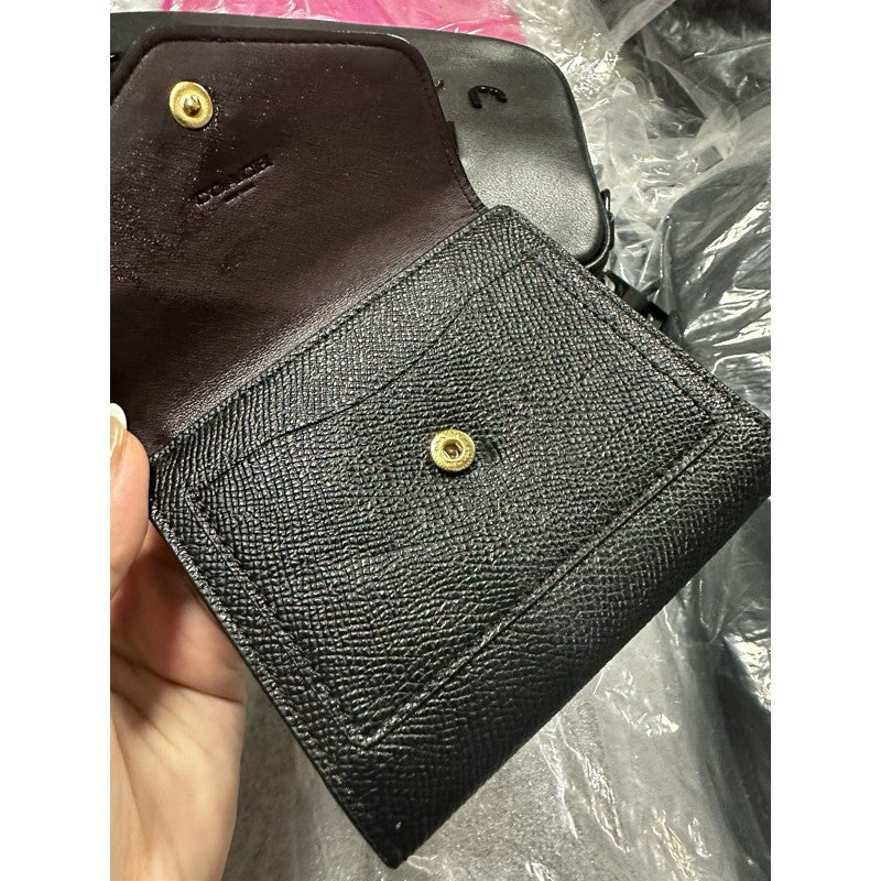 ORIG CCH Retail Wyn Small Trifold Wallet Card Holder Small Wallet