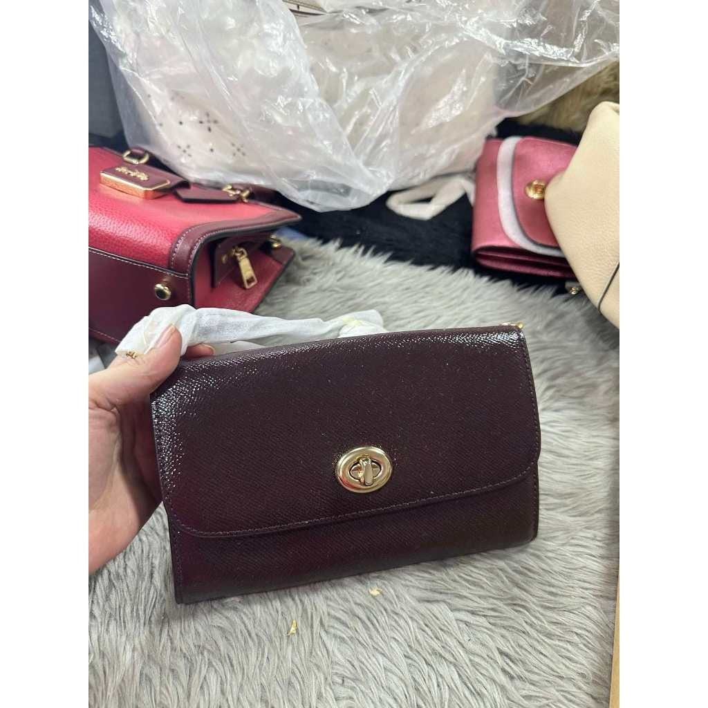 ORIG & IMPORTED WITH FLAW CCH Chain Strap FREE BAG