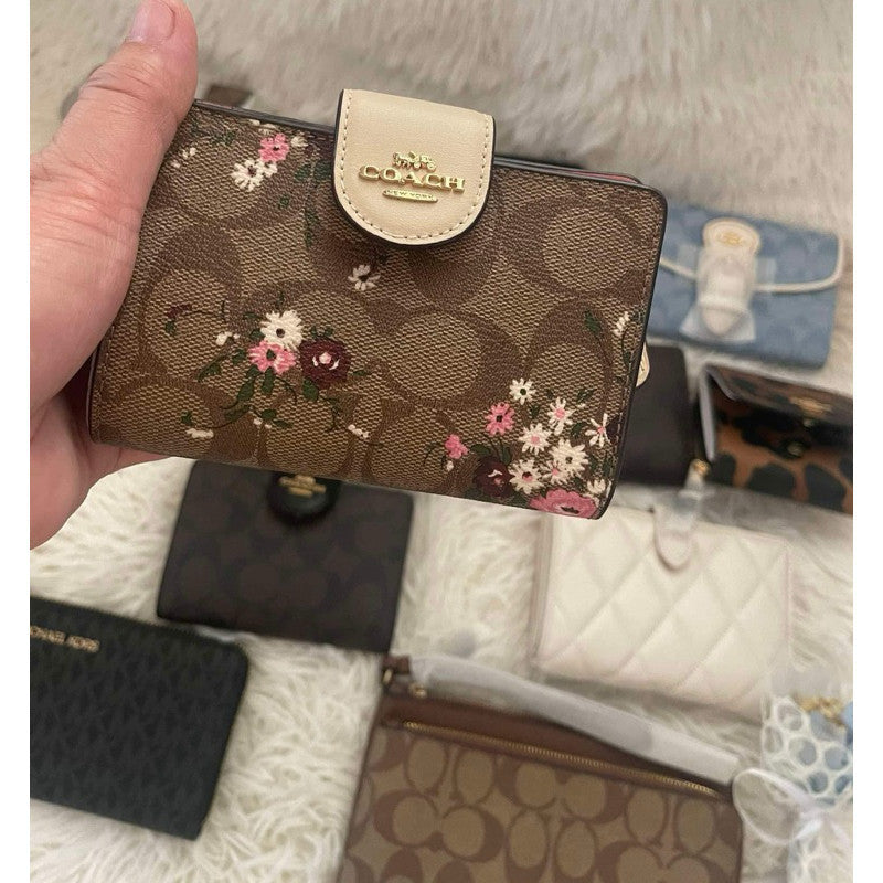 ORIG & IMPORTED CCH MEDIUM CORNER ZIP BIFOLD WALLET