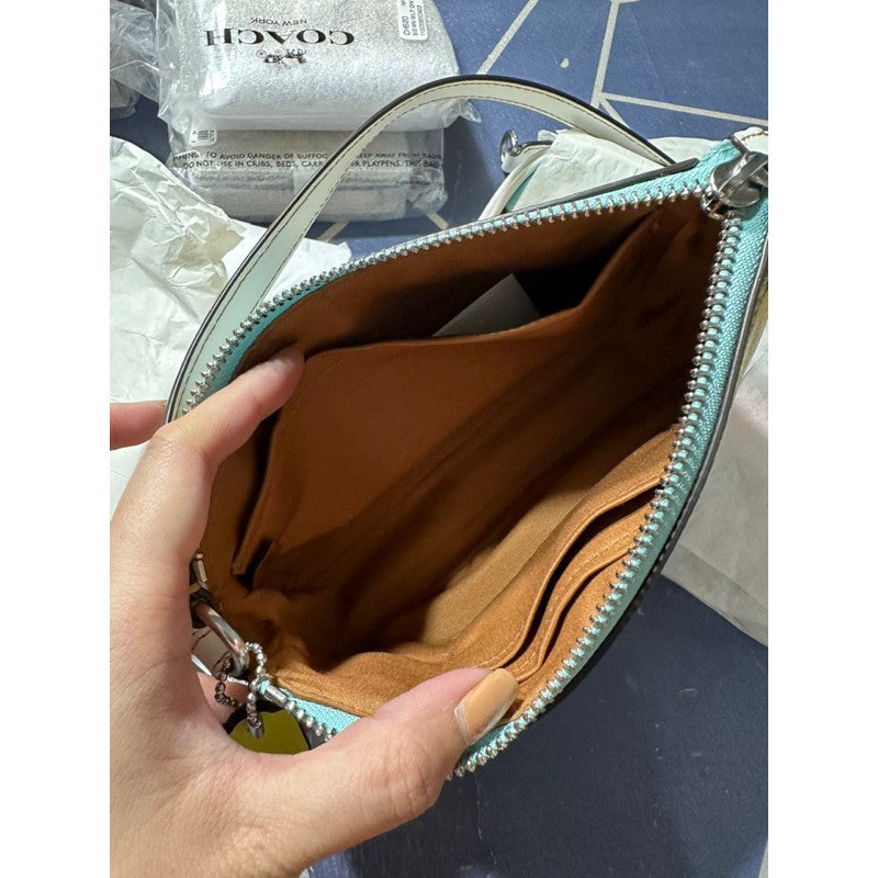 ORIG & IMPORTED CCH Nolita 19 With Hawaiian Print KiliKili Bag Wristlet Purse