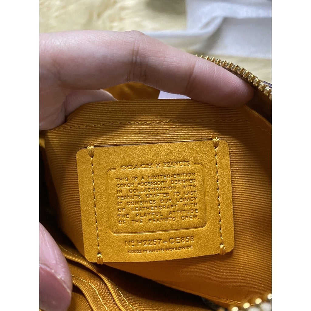 ORIG & IMPORTED CCH CCH X Peanuts Nolita 19 Small Beige KiliKili Bag in Snoopy And Friends