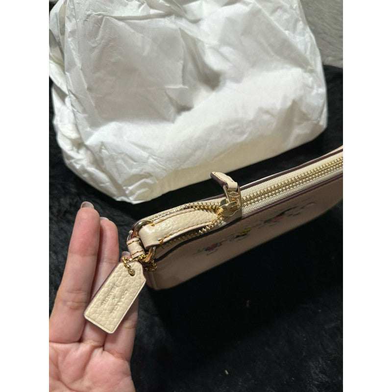 ORIG & IMPORTED CCH CCH X Peanuts Nolita 19 Small Beige KiliKili Bag in Snoopy And Friends