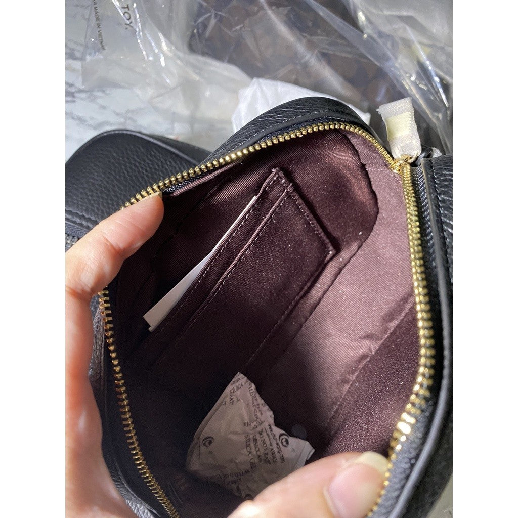 SALE! ❤️ORIG & IMPORTED CCH Jamie Wristlet Pouch Clutch Mini Bag in BLACK Nolita-Like