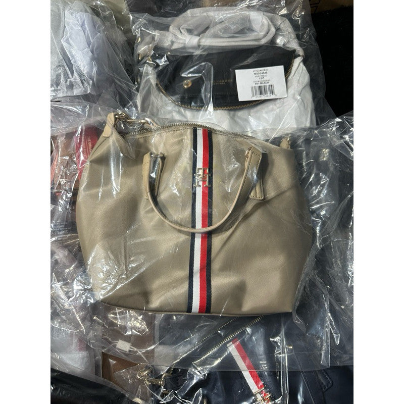IMPORTED/Orig Poppy Small Nylon Crossbody Tote Navy Black beige Bag