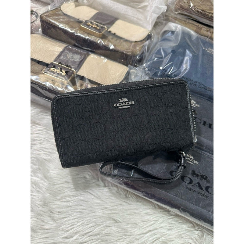 IMPORTED/Orig CCH Long Zip Around Wallet In Signature Jacquard Black