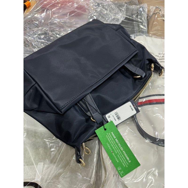 IMPORTED/Orig Poppy Small Nylon Crossbody Tote Navy Black beige Bag