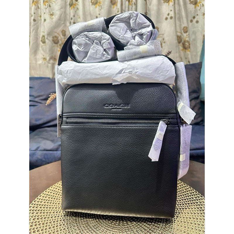 ORIG & IMPORTED CCH Houston Flight Men's Bag in Gunmetal/BLACK
