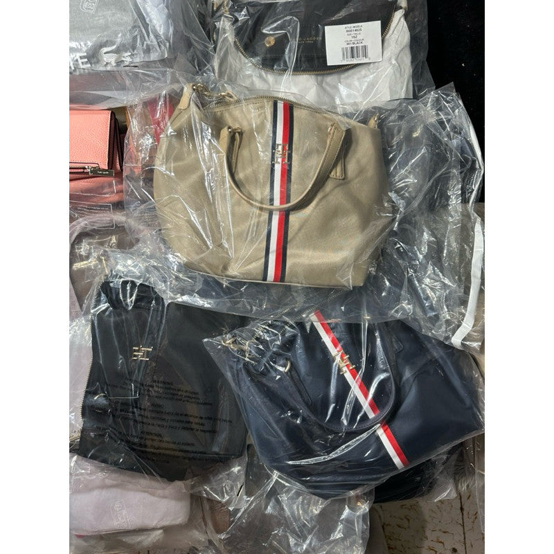 IMPORTED/Orig Poppy Small Nylon Crossbody Tote Navy Black beige Bag