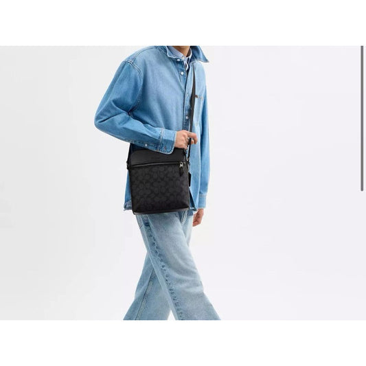 ORIG & IMPORTED CCH Houston Flight Men’s Bag In Signature Canvas Black