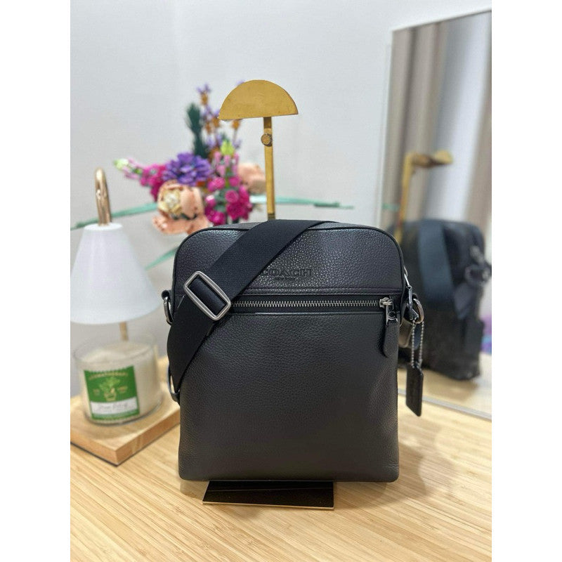 ORIG & IMPORTED CCH Houston Flight Men's Bag in Gunmetal/BLACK