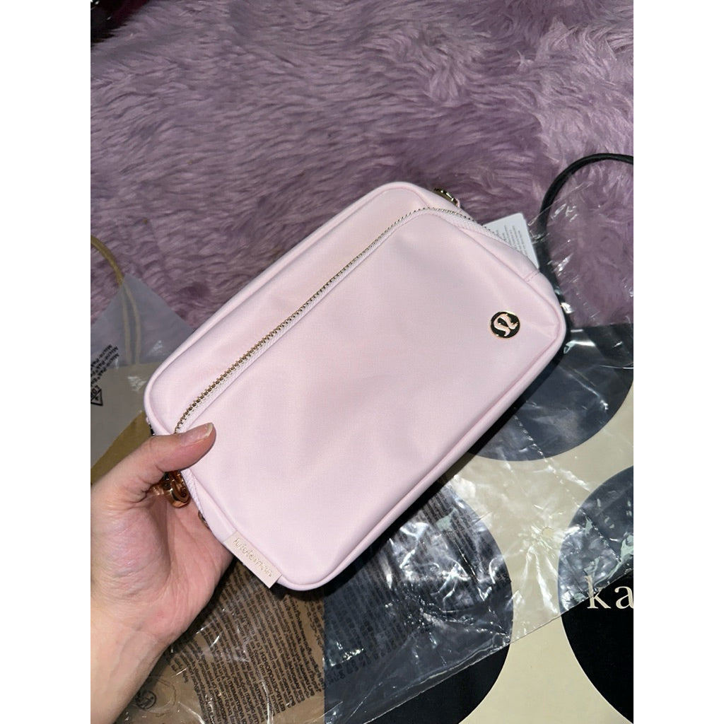 ORIG & IMPORTED Lulu Everywhere Crossbody Small Men/Women Nylon Bag 2L Black/Pink/White