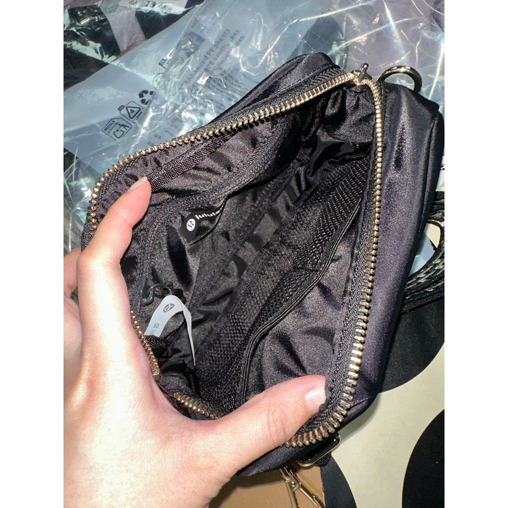 ORIG & IMPORTED Lulu Everywhere Crossbody Small Men/Women Nylon Bag 2L Black/Pink/White