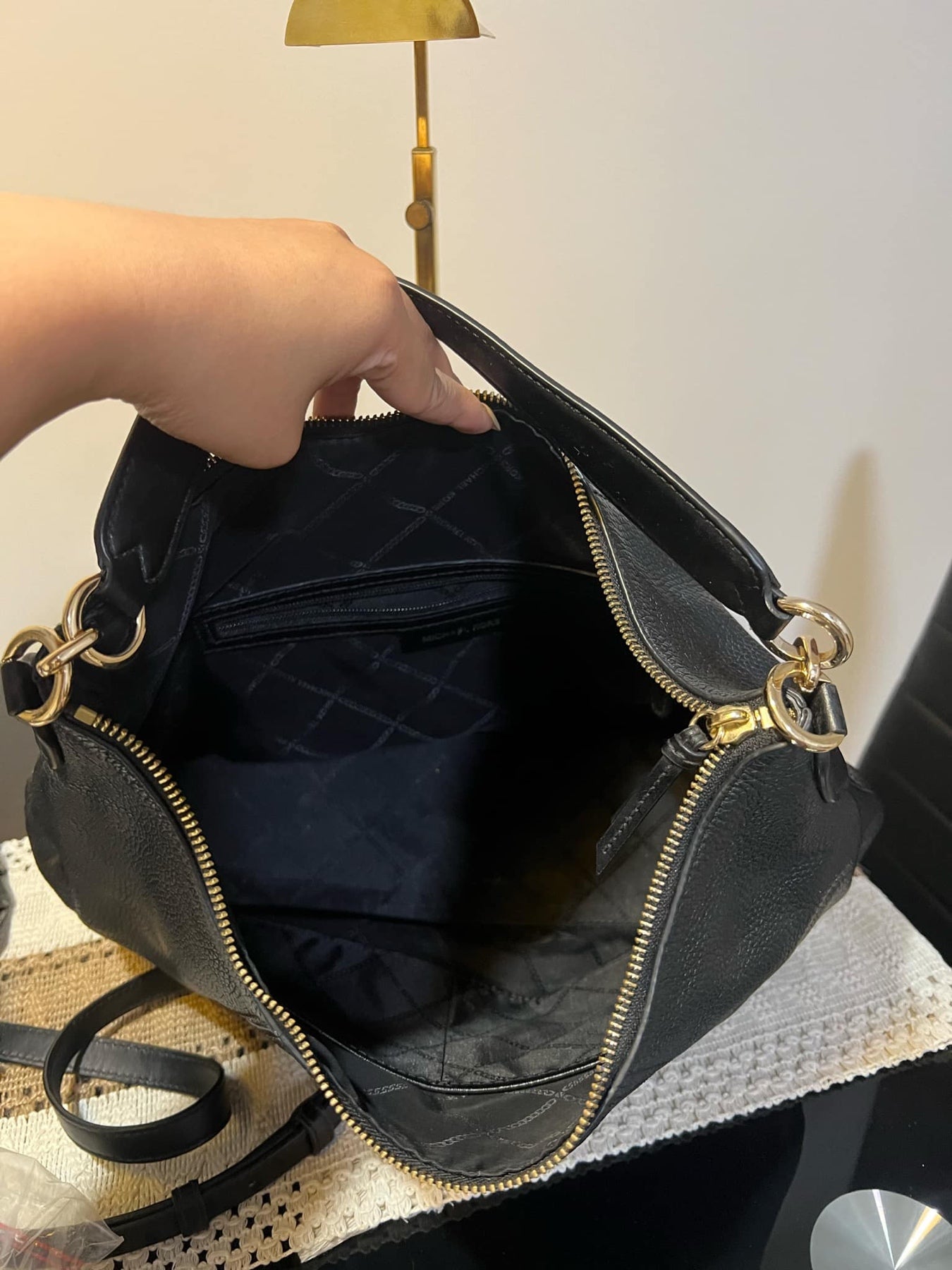 ORIG Preloved MK Sienna Large Logo Shoulder Bag Black