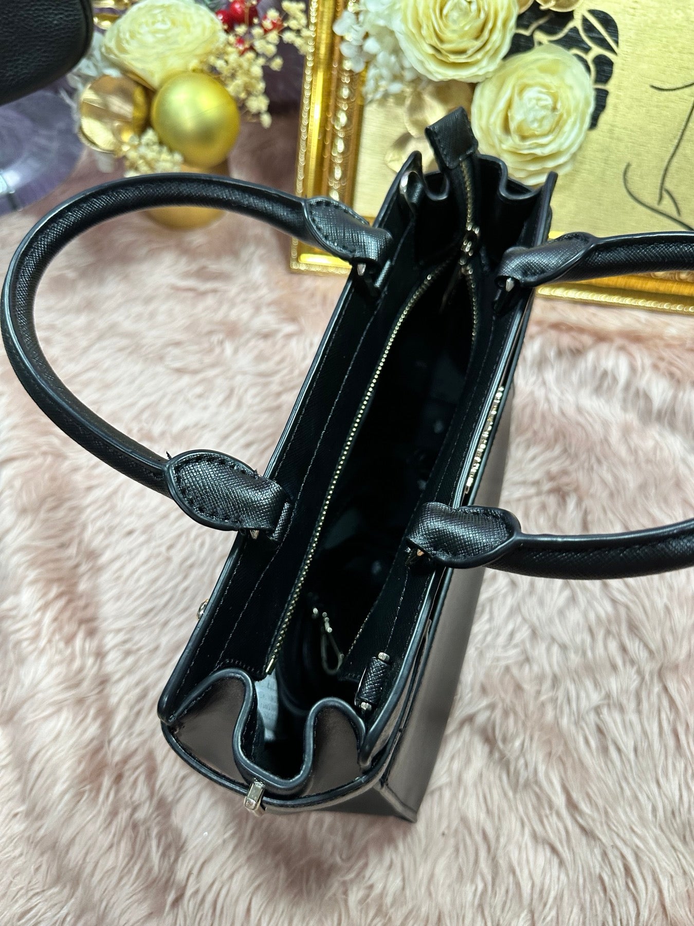 ORIG Preloved KS Staci Medium Satchel Black Bag