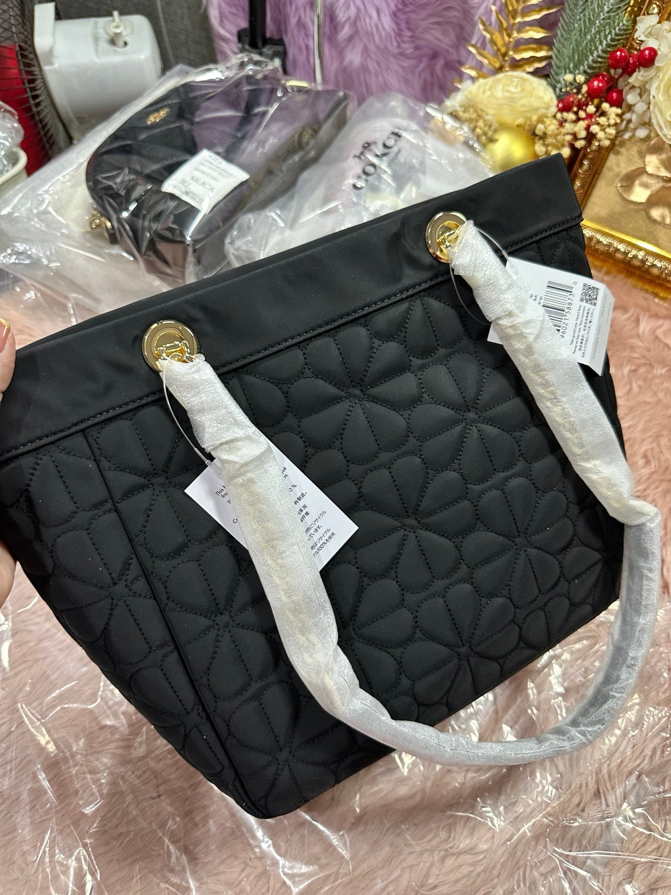 ORIG & IMPORTED KS Spade Flower Quilted Fabric Medium Tote Black Bag