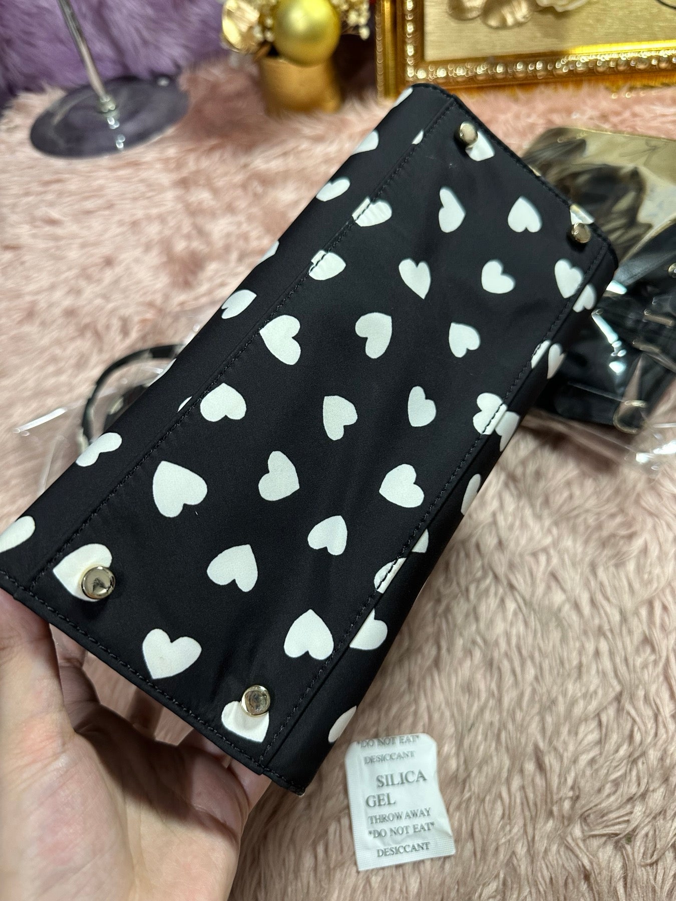 ORIG Preloved KS Retail Watson Hearts Sam Satchel Nylon Black Bag