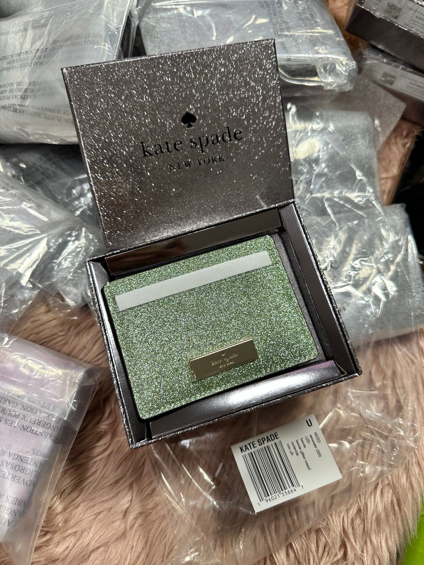ORIG & IMPORTED KS Kenzie Boxed Small Cardholder Wallet in Black Seawater Green