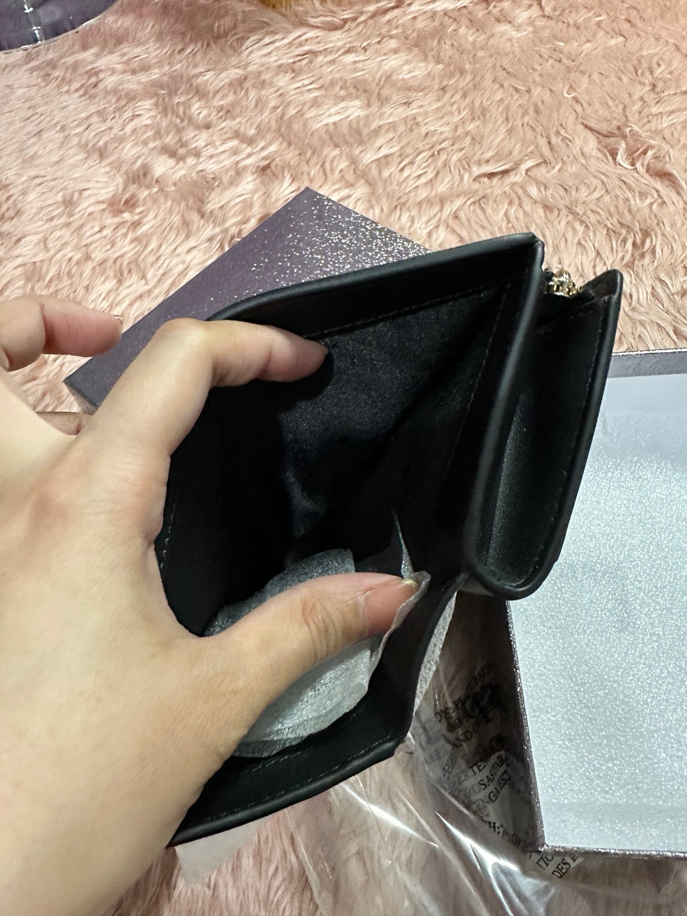 ORIG & IMPORTED KS Kenzie Boxed Medium Compact Wallet Black
