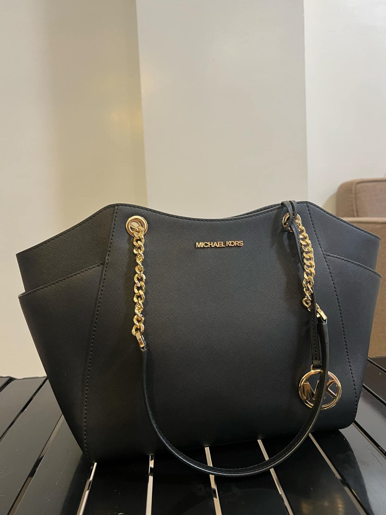 ORIG Preloved MK Jet Set Large Saffiano Leather Shoulder Bag Black